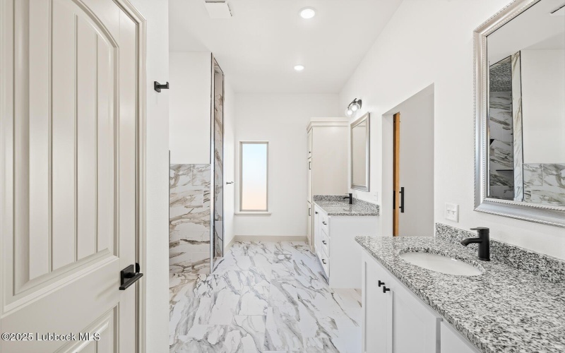 10409 N Farm To Market Rd 1729, Idalou, TX 79329, 3 Bedrooms Bedrooms, ,2 BathroomsBathrooms,Residential,For Sale,10409 N Farm To Market Rd 1729,202555464