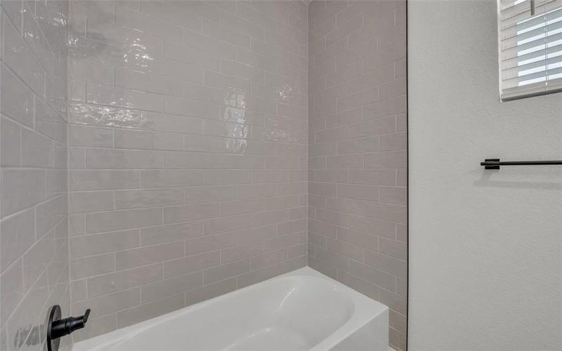 229 Lasso Loop, Lorena, TX 76655, 4 Habitaciones Habitaciones , ,3 BañosBaños,Residential,En Venta,229 Lasso Loop,0,20921931
