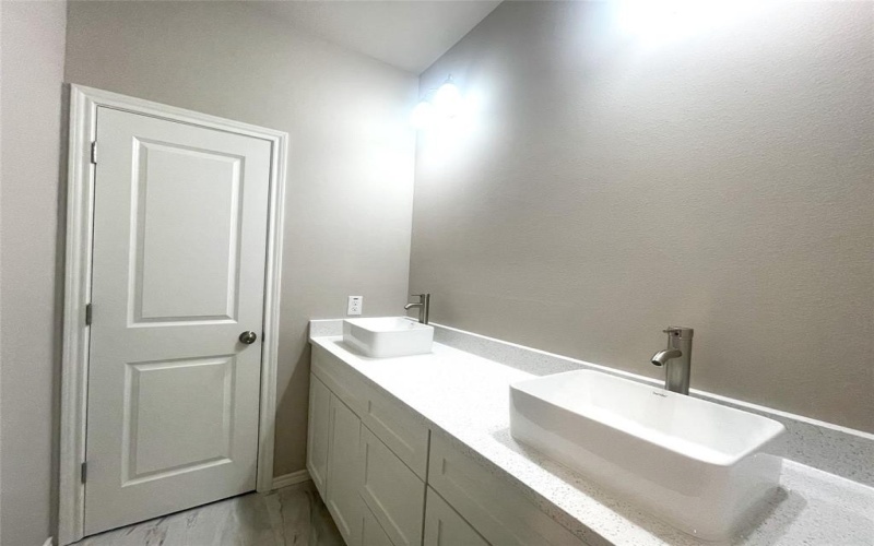1179 Warrior Drive, Dallas, TX 75253, 4 Bedrooms Bedrooms, ,2 BathroomsBathrooms,Residential,For Sale,1179 Warrior Drive,20947999