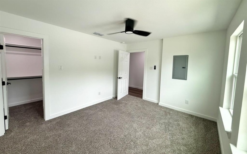1315 Oneal Street, Commerce, TX 75428, 6 Bedrooms Bedrooms, ,5 BathroomsBathrooms,Residential Multi Family,For Sale,1315 Oneal Street,20949530