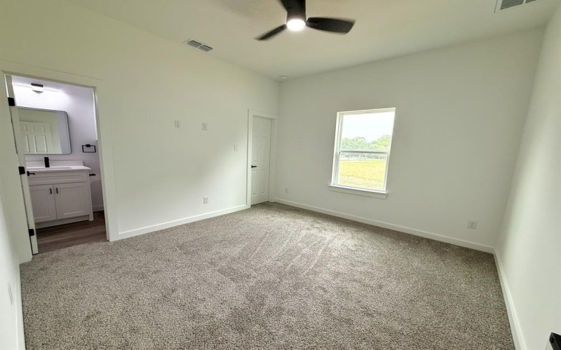 1315 Oneal Street, Commerce, TX 75428, 6 Bedrooms Bedrooms, ,5 BathroomsBathrooms,Residential Multi Family,For Sale,1315 Oneal Street,20949530