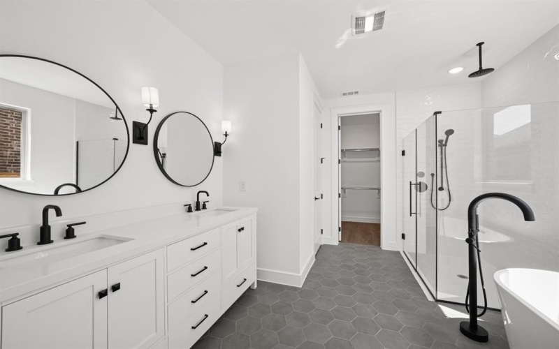 5660 Taylor Trail, Arlington, TX 76017, 5 Habitaciones Habitaciones , ,5 BañosBaños,Residential,En Venta,5660 Taylor Trail,0,20949667