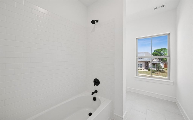 5660 Taylor Trail, Arlington, TX 76017, 5 Habitaciones Habitaciones , ,5 BañosBaños,Residential,En Venta,5660 Taylor Trail,0,20949667