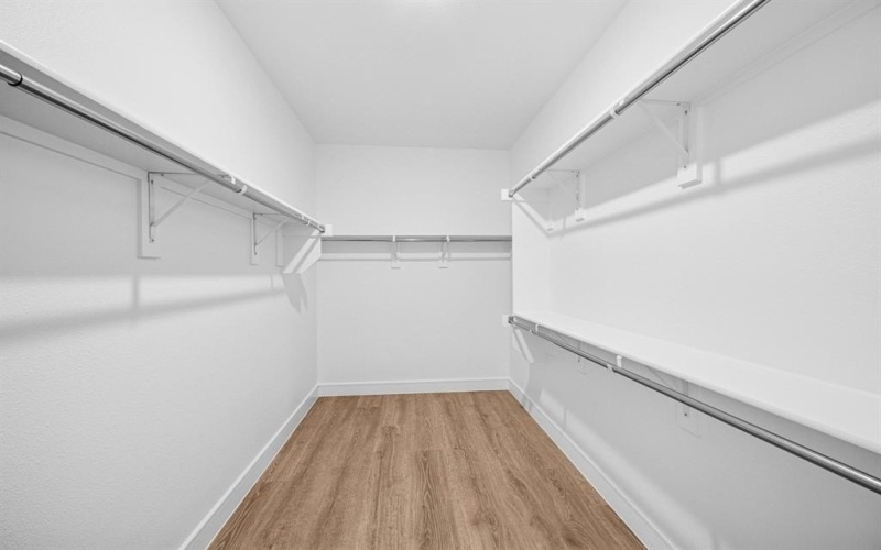 5664 Taylor Trail, Arlington, TX 76017, 5 Bedrooms Bedrooms, ,5 BathroomsBathrooms,Residential,For Sale,5664 Taylor Trail,0,20949716