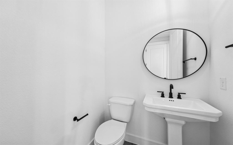 5664 Taylor Trail, Arlington, TX 76017, 5 Bedrooms Bedrooms, ,5 BathroomsBathrooms,Residential,For Sale,5664 Taylor Trail,0,20949716