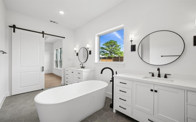 5679 Taylor Trail, Arlington, TX 76017, 4 Habitaciones Habitaciones , ,2 BañosBaños,Residential,En Venta,5679 Taylor Trail,0,20949832