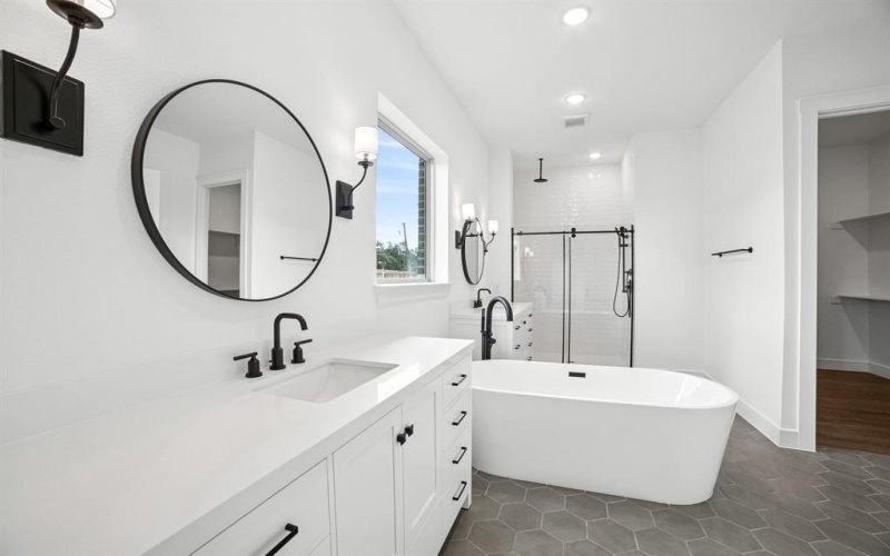 5679 Taylor Trail, Arlington, TX 76017, 4 Habitaciones Habitaciones , ,2 BañosBaños,Residential,En Venta,5679 Taylor Trail,0,20949832