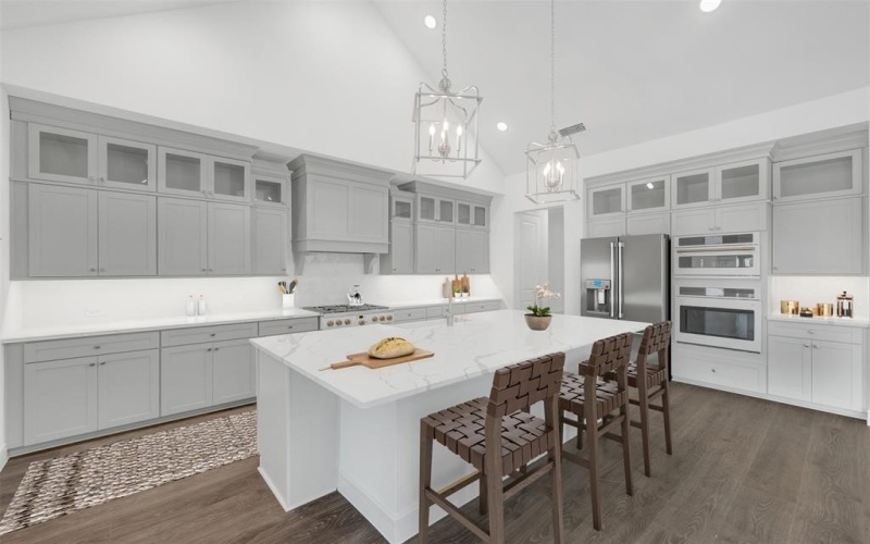 5652 Taylor Trail, Arlington, TX 76017, 5 Bedrooms Bedrooms, ,5 BathroomsBathrooms,Residential,For Sale,5652 Taylor Trail,0,20949939