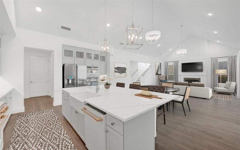 5652 Taylor Trail, Arlington, TX 76017, 5 Bedrooms Bedrooms, ,5 BathroomsBathrooms,Residential,For Sale,5652 Taylor Trail,0,20949939