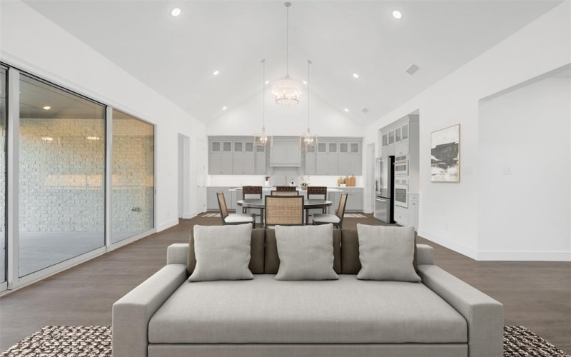 5652 Taylor Trail, Arlington, TX 76017, 5 Bedrooms Bedrooms, ,5 BathroomsBathrooms,Residential,For Sale,5652 Taylor Trail,0,20949939