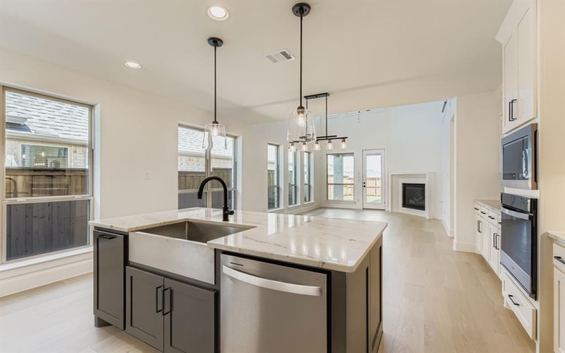 8616 Haverhill Drive, The Colony, TX 75056, 4 Bedrooms Bedrooms, ,3 BathroomsBathrooms,Residential,For Sale,8616 Haverhill Drive,20950043