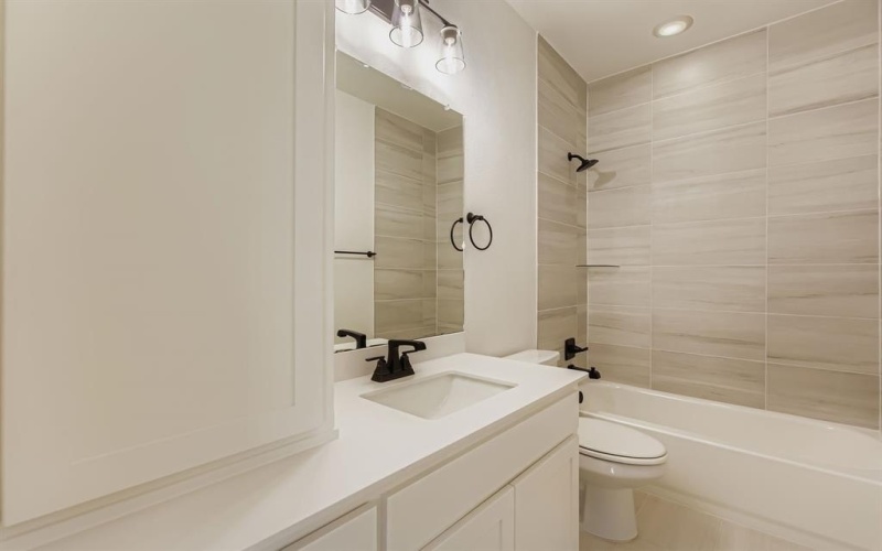 8616 Haverhill Drive, The Colony, TX 75056, 4 Bedrooms Bedrooms, ,3 BathroomsBathrooms,Residential,For Sale,8616 Haverhill Drive,20950043