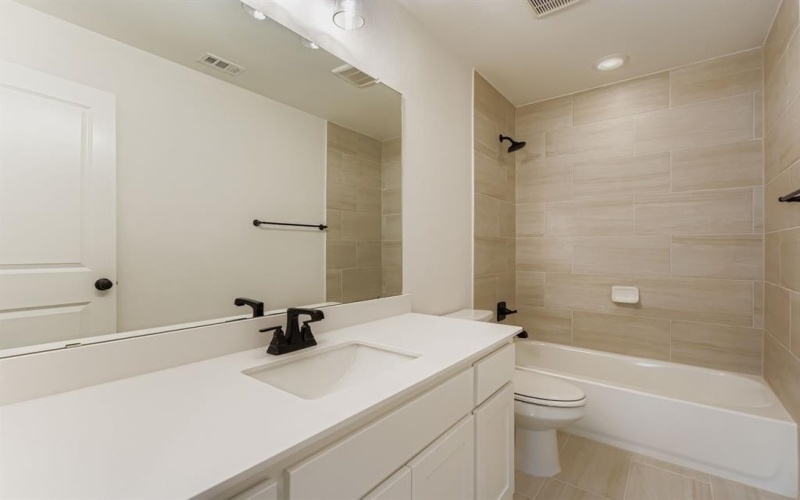 8616 Haverhill Drive, The Colony, TX 75056, 4 Bedrooms Bedrooms, ,3 BathroomsBathrooms,Residential,For Sale,8616 Haverhill Drive,20950043