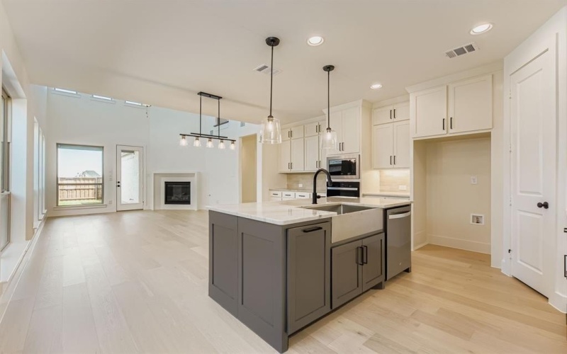 8616 Haverhill Drive, The Colony, TX 75056, 4 Bedrooms Bedrooms, ,3 BathroomsBathrooms,Residential,For Sale,8616 Haverhill Drive,20950043