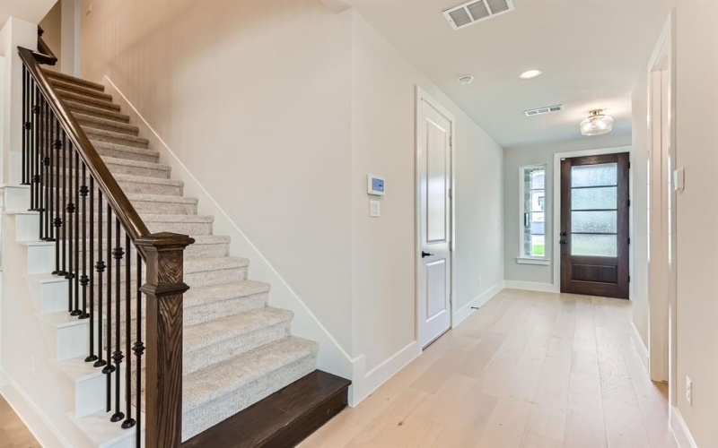 3525 Enchantress Drive, Lewisville, TX 75056, 3 Bedrooms Bedrooms, ,2 BathroomsBathrooms,Residential,For Sale,3525 Enchantress Drive,20950178