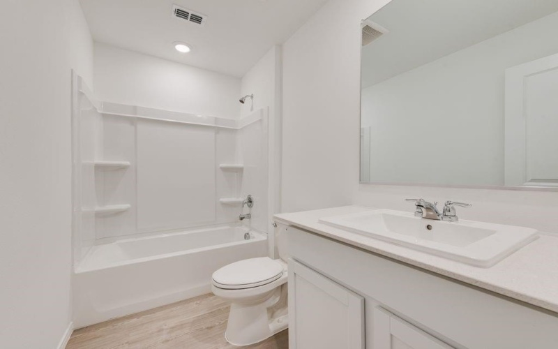 7913 Fenton Parkway, Pilot Point, TX 76258, 3 Bedrooms Bedrooms, ,2 BathroomsBathrooms,Residential,For Sale,7913 Fenton Parkway,20949269