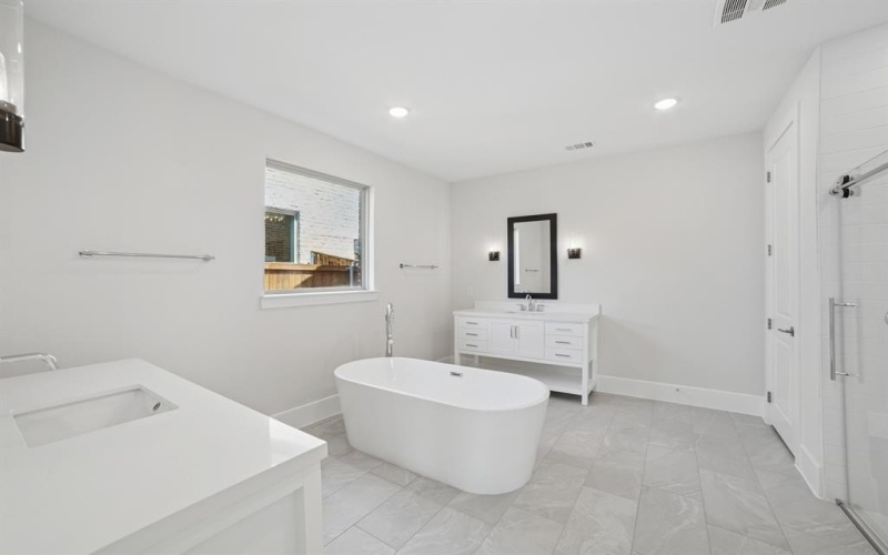 5656 Taylor Trail, Arlington, TX 76017, 4 Bedrooms Bedrooms, ,3 BathroomsBathrooms,Residential,For Sale,5656 Taylor Trail,0,20949286