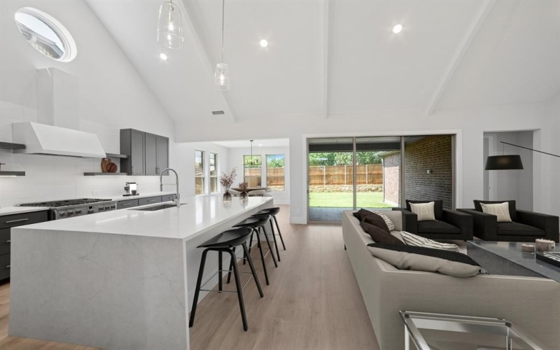 5656 Taylor Trail, Arlington, TX 76017, 4 Bedrooms Bedrooms, ,3 BathroomsBathrooms,Residential,For Sale,5656 Taylor Trail,0,20949286