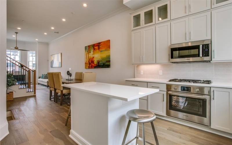 4651 New Water Lane, Dallas, TX 75219, 2 Bedrooms Bedrooms, ,2 BathroomsBathrooms,Residential,For Sale,4651 New Water Lane,20949322