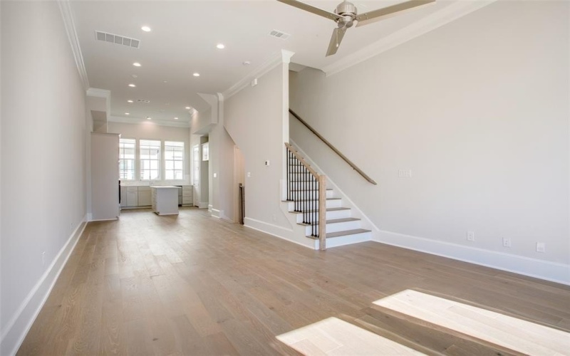 4651 New Water Lane, Dallas, TX 75219, 2 Bedrooms Bedrooms, ,2 BathroomsBathrooms,Residential,For Sale,4651 New Water Lane,20949322