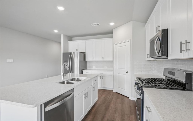 3503 Eagle Mount Drive, Farmersville, TX 75442, 4 Habitaciones Habitaciones , ,3 BañosBaños,Residential,En Venta,3503 Eagle Mount Drive,20946098