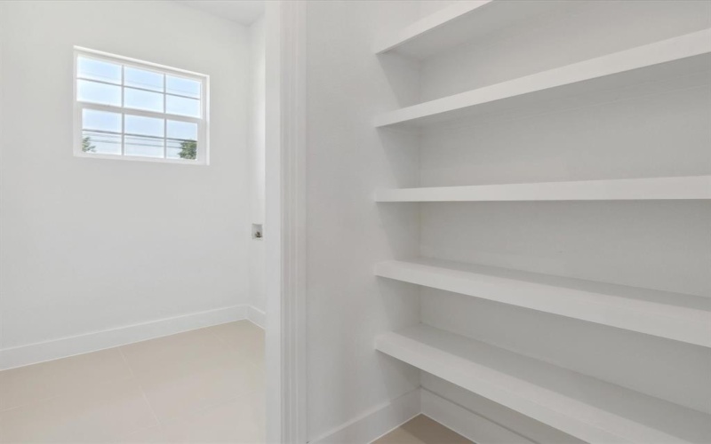 9608 Labett Street, Dallas, TX 75217, 4 Bedrooms Bedrooms, ,2 BathroomsBathrooms,Residential,For Sale,9608 Labett Street,20947350