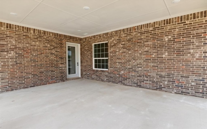 9608 Labett Street, Dallas, TX 75217, 4 Bedrooms Bedrooms, ,2 BathroomsBathrooms,Residential,For Sale,9608 Labett Street,20947350