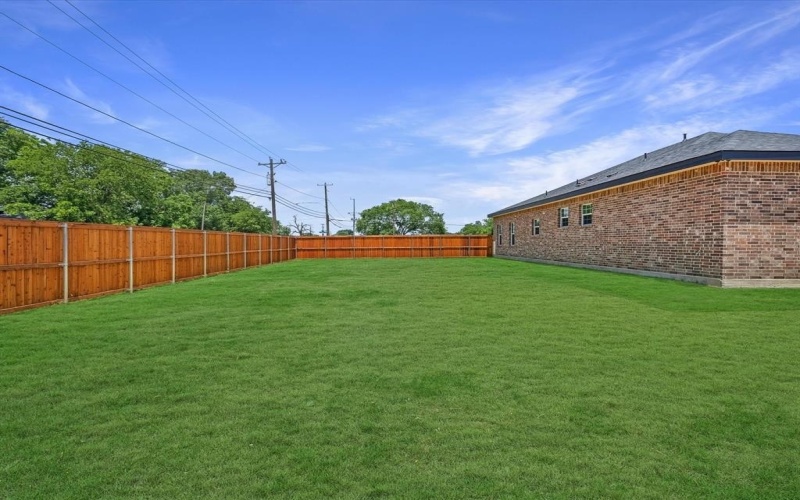 9608 Labett Street, Dallas, TX 75217, 4 Bedrooms Bedrooms, ,2 BathroomsBathrooms,Residential,For Sale,9608 Labett Street,20947350