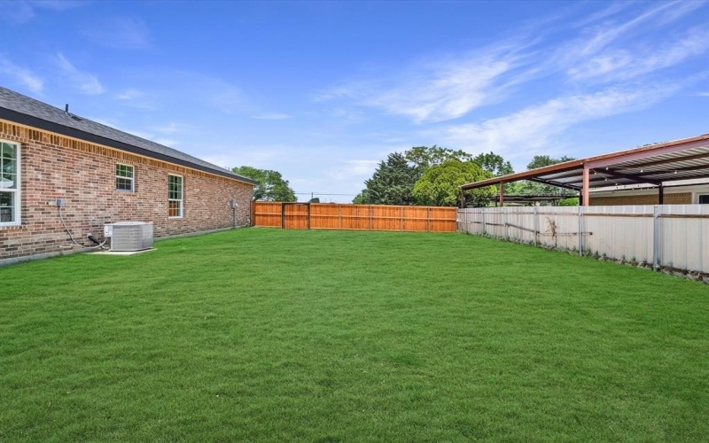 9608 Labett Street, Dallas, TX 75217, 4 Bedrooms Bedrooms, ,2 BathroomsBathrooms,Residential,For Sale,9608 Labett Street,20947350