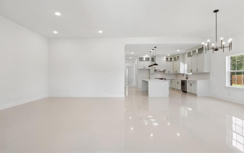 9608 Labett Street, Dallas, TX 75217, 4 Bedrooms Bedrooms, ,2 BathroomsBathrooms,Residential,For Sale,9608 Labett Street,20947350