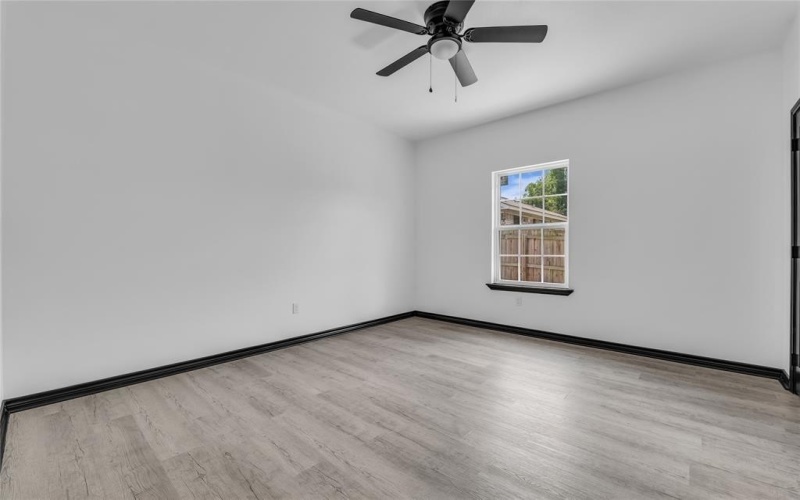 600 Avenue G, Moody, TX 76557, 3 Bedrooms Bedrooms, ,2 BathroomsBathrooms,Residential,For Sale,600 Avenue G,0,20948146