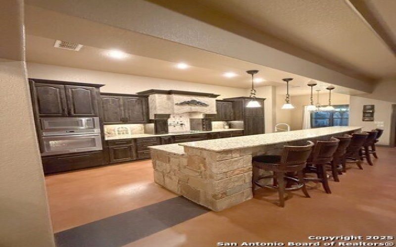 222 Colonial, La Vernia, TX 78121, 4 Habitaciones Habitaciones , ,3 BañosBaños,Residential,En Venta,222 Colonial,1870953