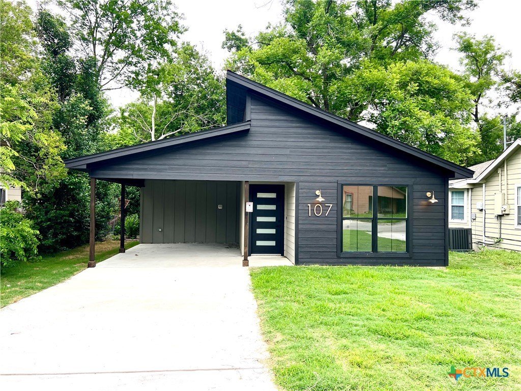 107 S 23rd St., Temple, TX 76504, 3 Habitaciones Habitaciones , ,2 BañosBaños,Residential,En Venta,107 S 23rd St.,581501