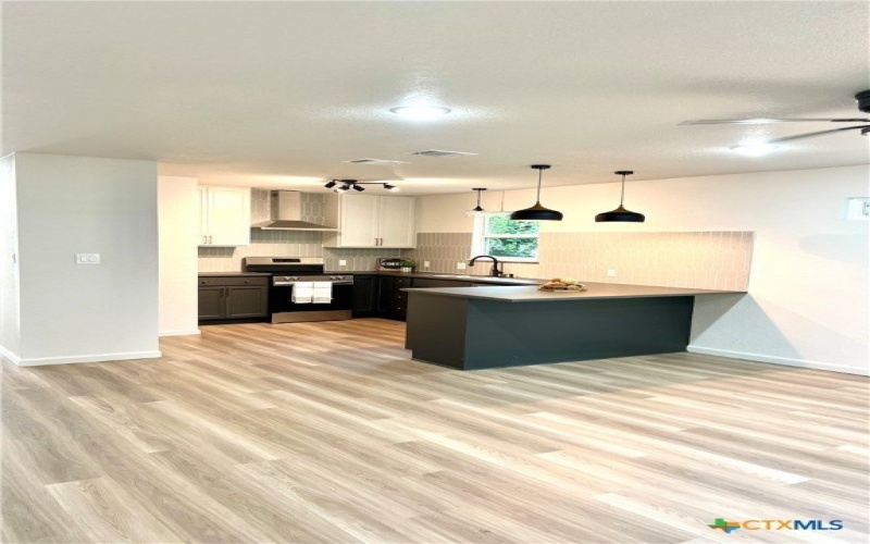 107 S 23rd St., Temple, TX 76504, 3 Habitaciones Habitaciones , ,2 BañosBaños,Residential,En Venta,107 S 23rd St.,581501