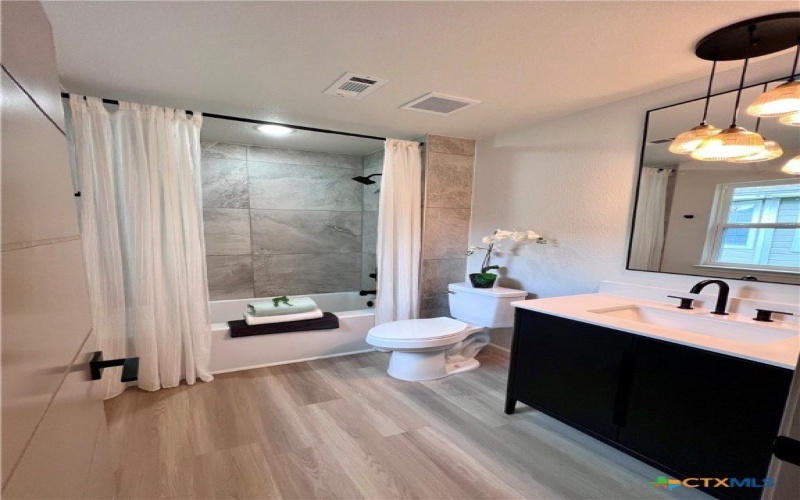 107 S 23rd St., Temple, TX 76504, 3 Habitaciones Habitaciones , ,2 BañosBaños,Residential,En Venta,107 S 23rd St.,581501
