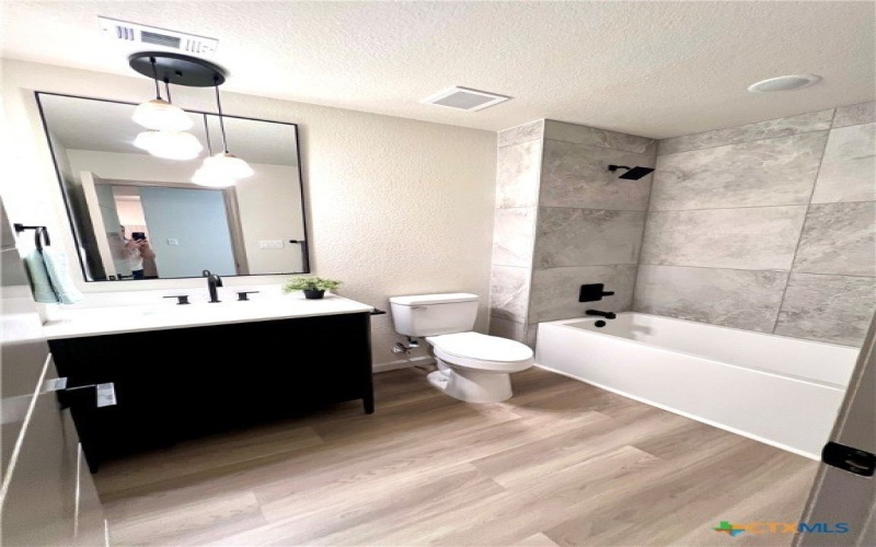 107 S 23rd St., Temple, TX 76504, 3 Habitaciones Habitaciones , ,2 BañosBaños,Residential,En Venta,107 S 23rd St.,581501