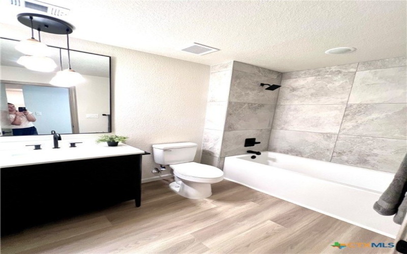 107 S 23rd St., Temple, TX 76504, 3 Habitaciones Habitaciones , ,2 BañosBaños,Residential,En Venta,107 S 23rd St.,581501