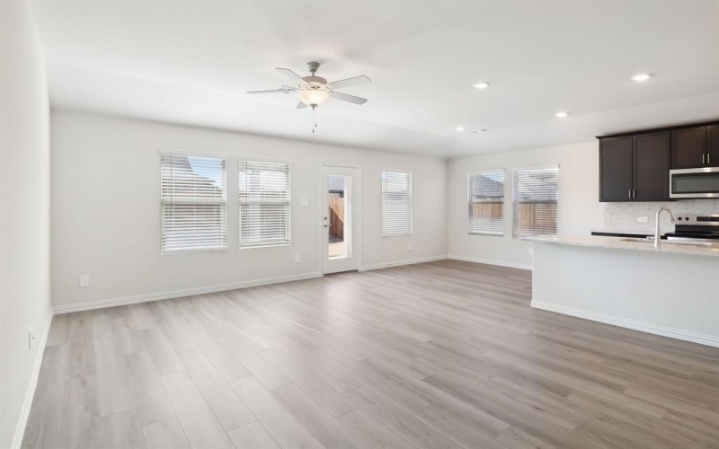 6612 Stone Elm Lane, Fort Worth, TX 76036, 4 Habitaciones Habitaciones , ,3 BañosBaños,Residential,En Venta,6612 Stone Elm Lane,20946127