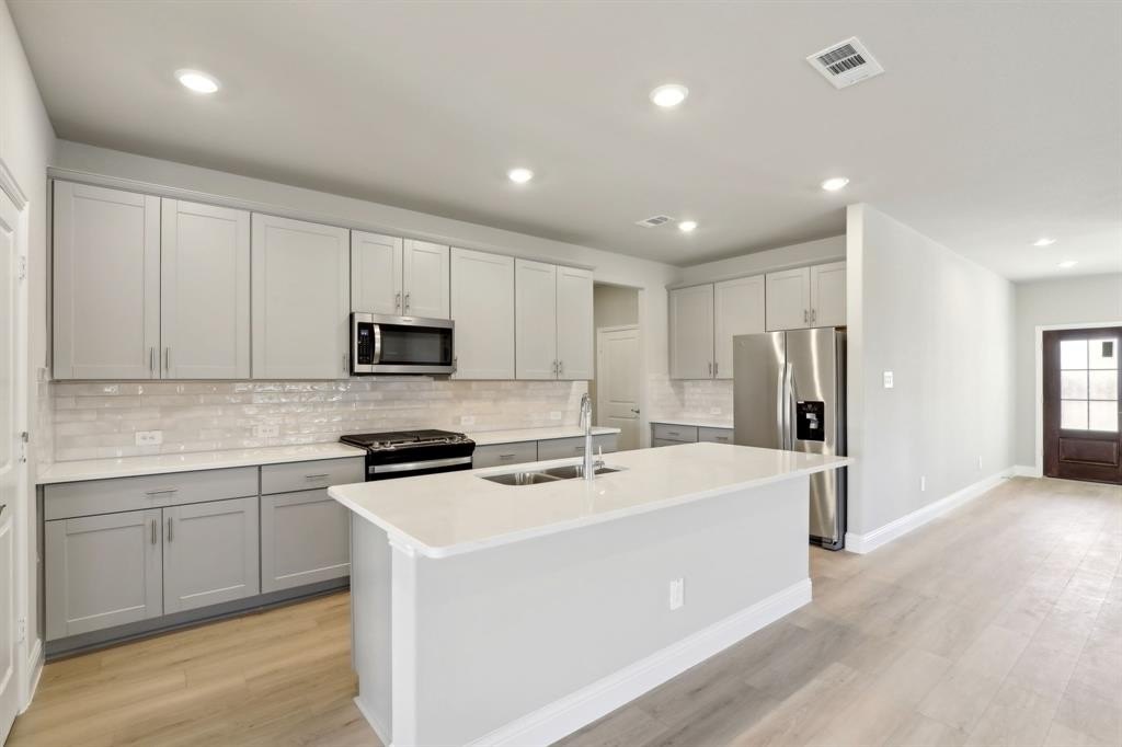 6601 Stone Elm Lane, Fort Worth, TX 76036, 4 Habitaciones Habitaciones , ,3 BañosBaños,Residential,En Venta,6601 Stone Elm Lane,20946141