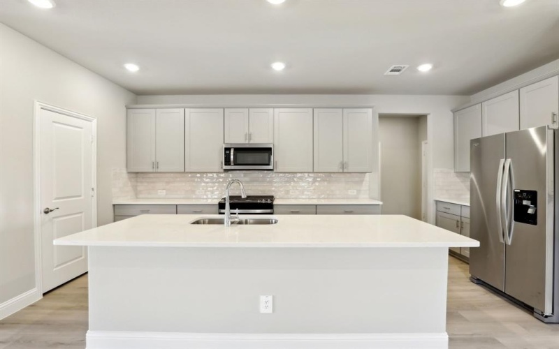 6601 Stone Elm Lane, Fort Worth, TX 76036, 4 Habitaciones Habitaciones , ,3 BañosBaños,Residential,En Venta,6601 Stone Elm Lane,20946141