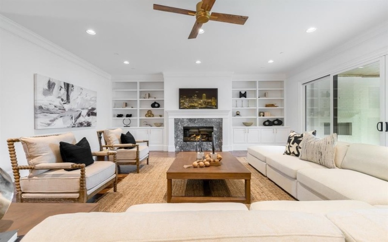 3204 Westminster Avenue, University Park, TX 75205, 6 Bedrooms Bedrooms, ,7 BathroomsBathrooms,Residential,For Sale,3204 Westminster Avenue,20947188