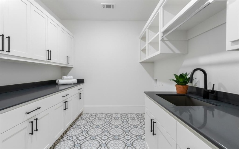 3204 Westminster Avenue, University Park, TX 75205, 6 Bedrooms Bedrooms, ,7 BathroomsBathrooms,Residential,For Sale,3204 Westminster Avenue,20947188