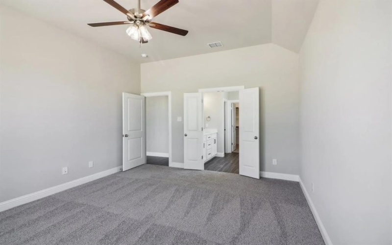 1009 Springfield Drive, Springtown, TX 76082, 4 Bedrooms Bedrooms, ,2 BathroomsBathrooms,Residential,For Sale,1009 Springfield Drive,20947826
