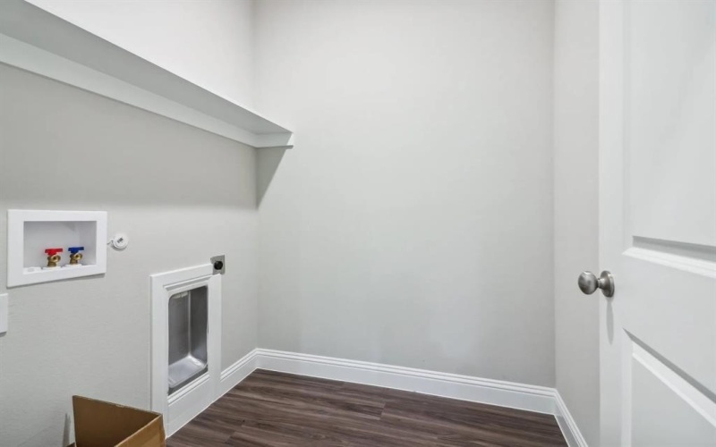 1009 Springfield Drive, Springtown, TX 76082, 4 Bedrooms Bedrooms, ,2 BathroomsBathrooms,Residential,For Sale,1009 Springfield Drive,20947826