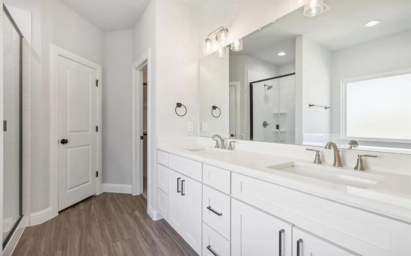 1005 Springfield Drive, Springtown, TX 76082, 3 Bedrooms Bedrooms, ,2 BathroomsBathrooms,Residential,For Sale,1005 Springfield Drive,20947830