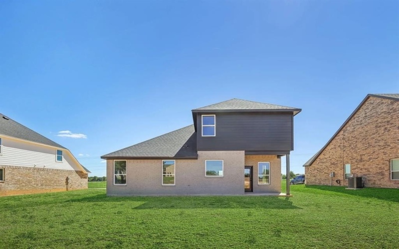1005 Springfield Drive, Springtown, TX 76082, 3 Bedrooms Bedrooms, ,2 BathroomsBathrooms,Residential,For Sale,1005 Springfield Drive,20947830