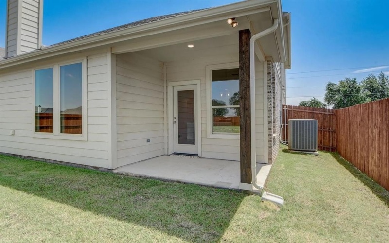 437 Smith Road, Springtown, TX 76082, 3 Bedrooms Bedrooms, ,2 BathroomsBathrooms,Residential,For Sale,437 Smith Road,20947840