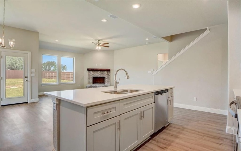 437 Smith Road, Springtown, TX 76082, 3 Bedrooms Bedrooms, ,2 BathroomsBathrooms,Residential,For Sale,437 Smith Road,20947840