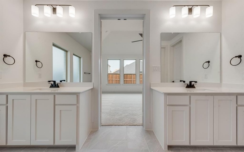 613 Cork Drive, Celina, TX 75009, 4 Habitaciones Habitaciones , ,5 BañosBaños,Residential,En Venta,613 Cork Drive,20948884