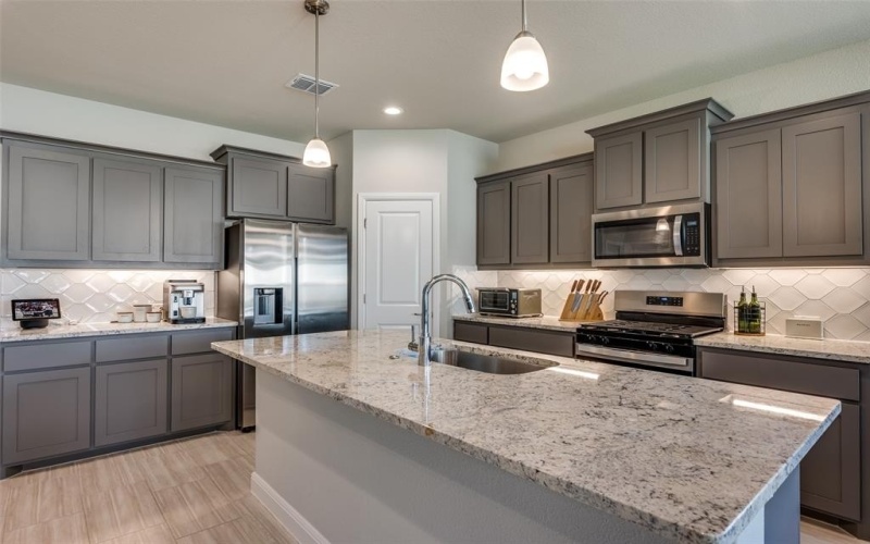 1824 Rachel Street, Northlake, TX 76247, 5 Bedrooms Bedrooms, ,5 BathroomsBathrooms,Residential,For Sale,1824 Rachel Street,20932782